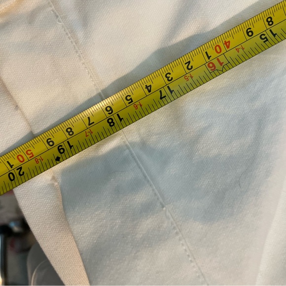 Lauren Ralph Lauren women's ivory cotton twill cropped jacket. Size M Petite - Picture 10 of 12